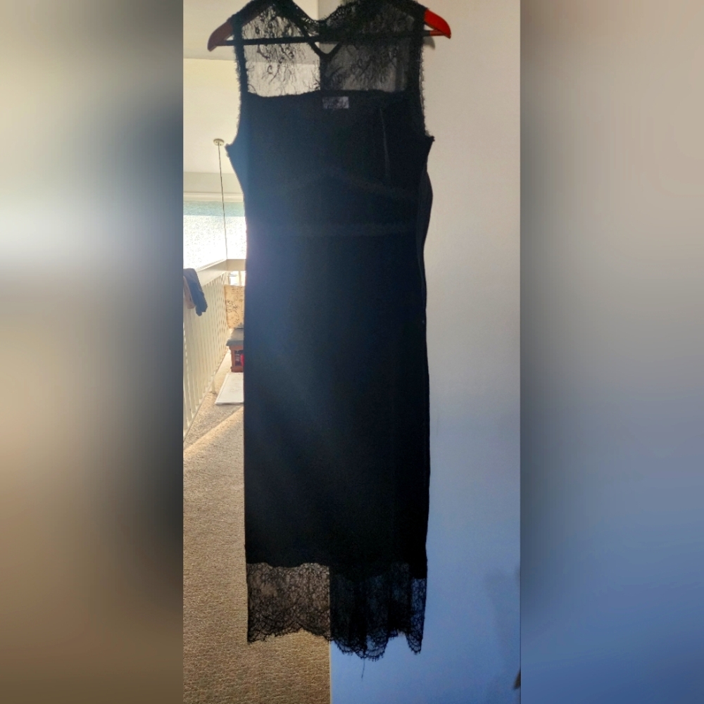 Elegant Black Lace Dress